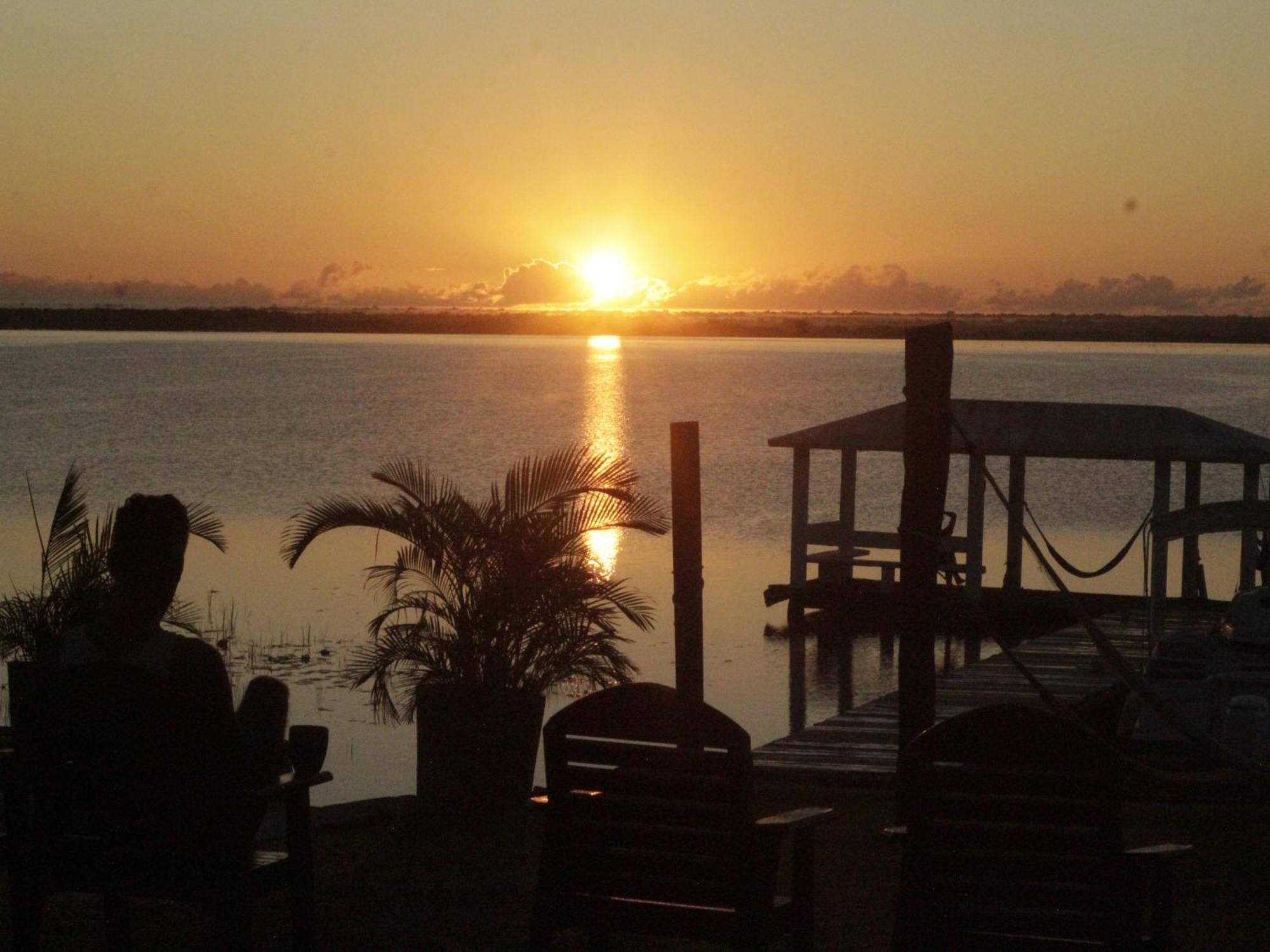 Hotel Tropic Bacalar Esterno foto